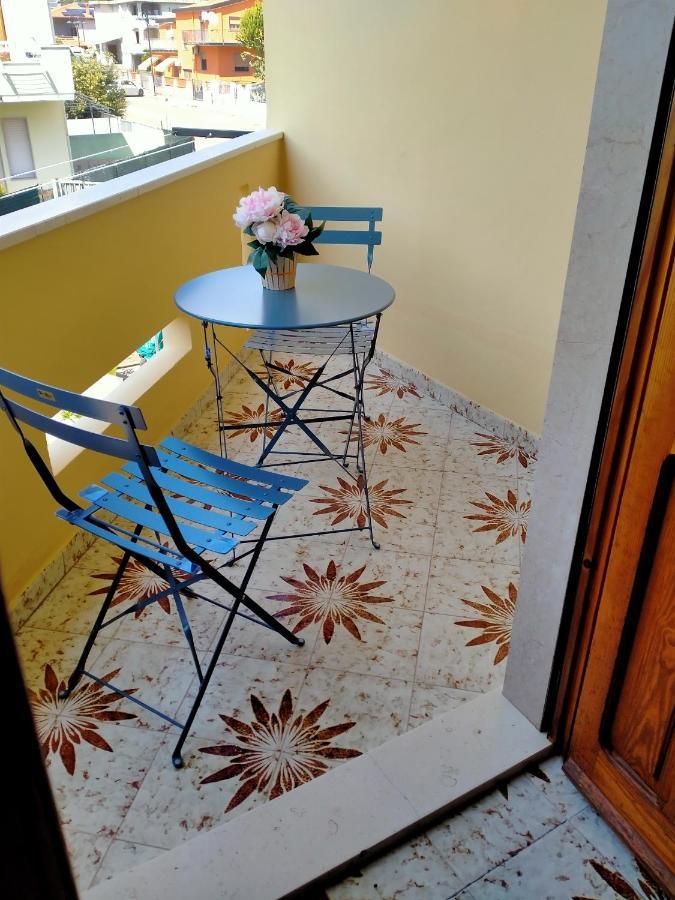 Le Camelie Appartamento Bosa Exterior photo